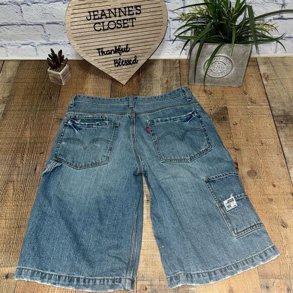Levi’s grunge skate denim shorts size 18 - Picture 9 of 9